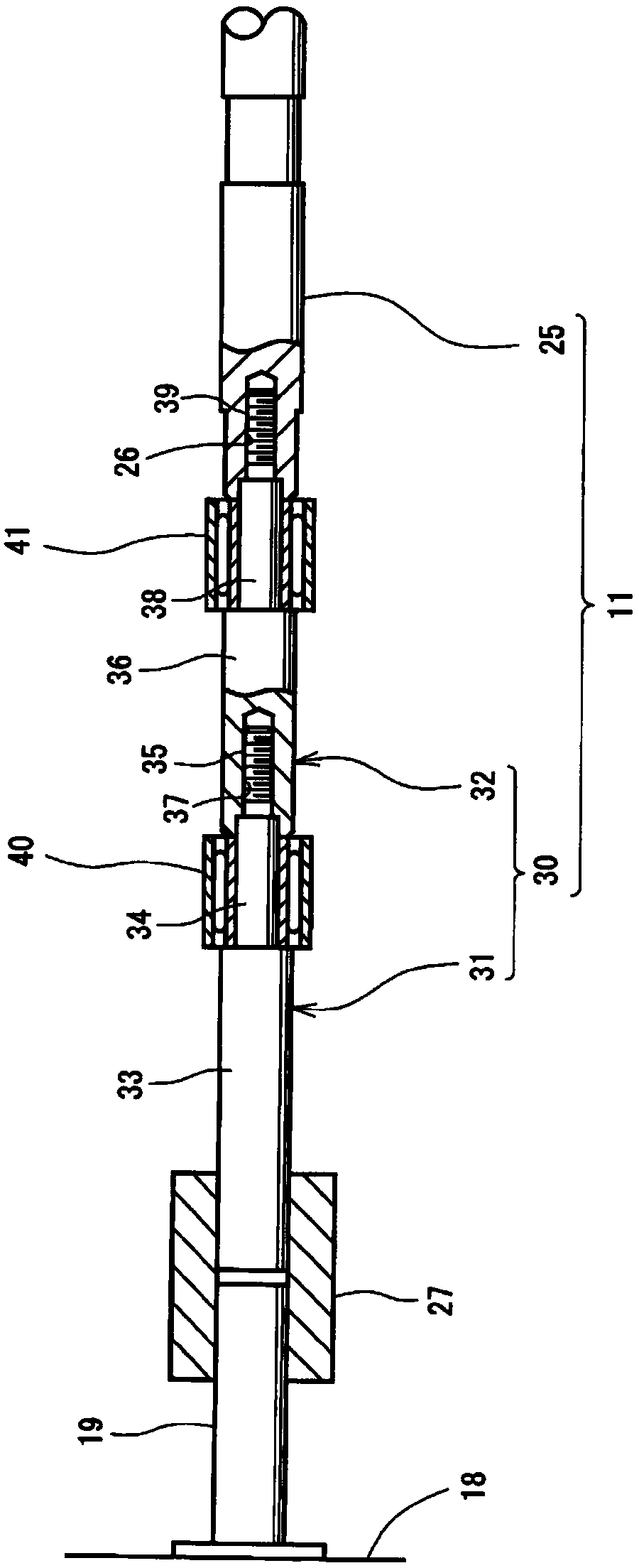 Traction device for spinning machine