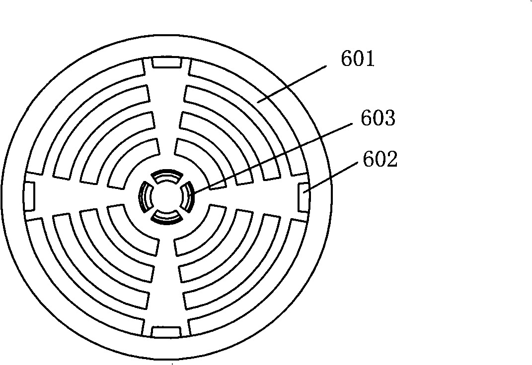 Connection structure of cell polar ear and cover plate