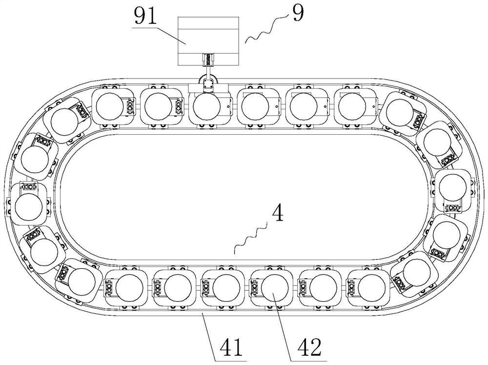 A scallop multi-stage conveying bionic shell opening device