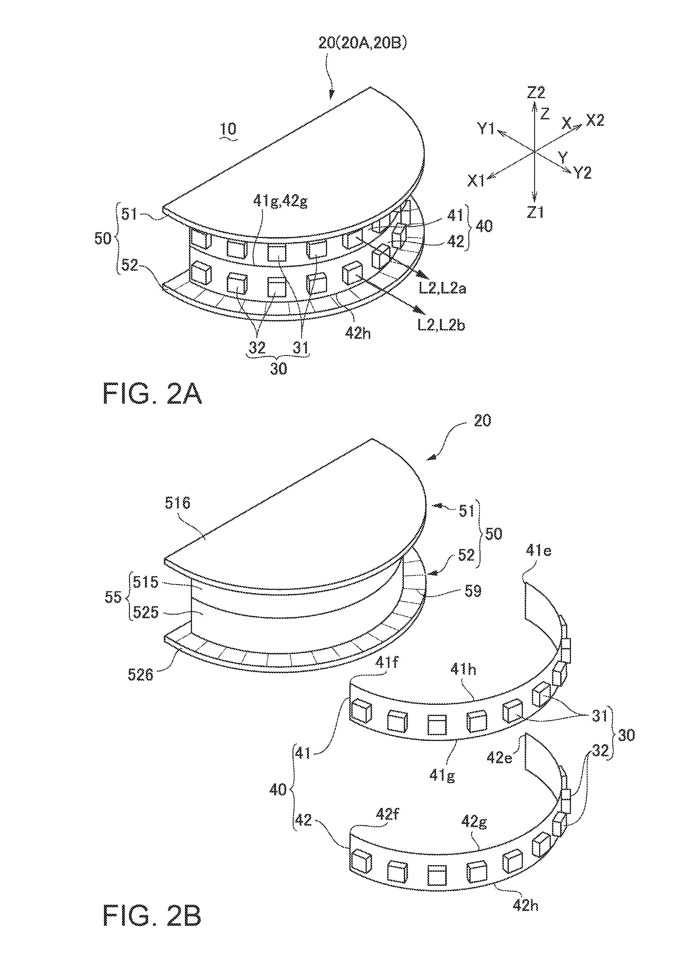 Optical position detecting device and apparatus provided with position detecting function