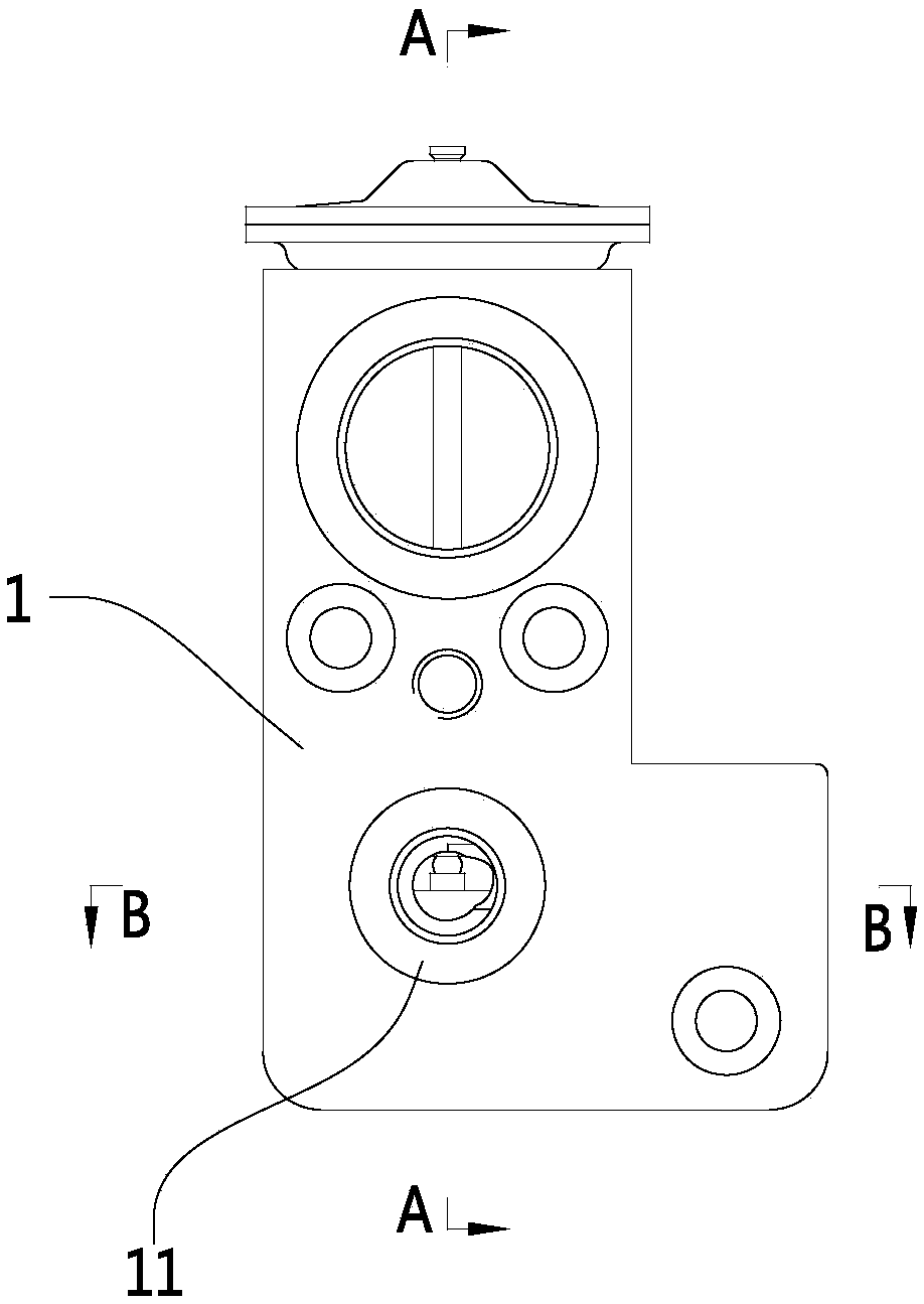 Expansion valve and gas supplementing and enthalpy increasing system