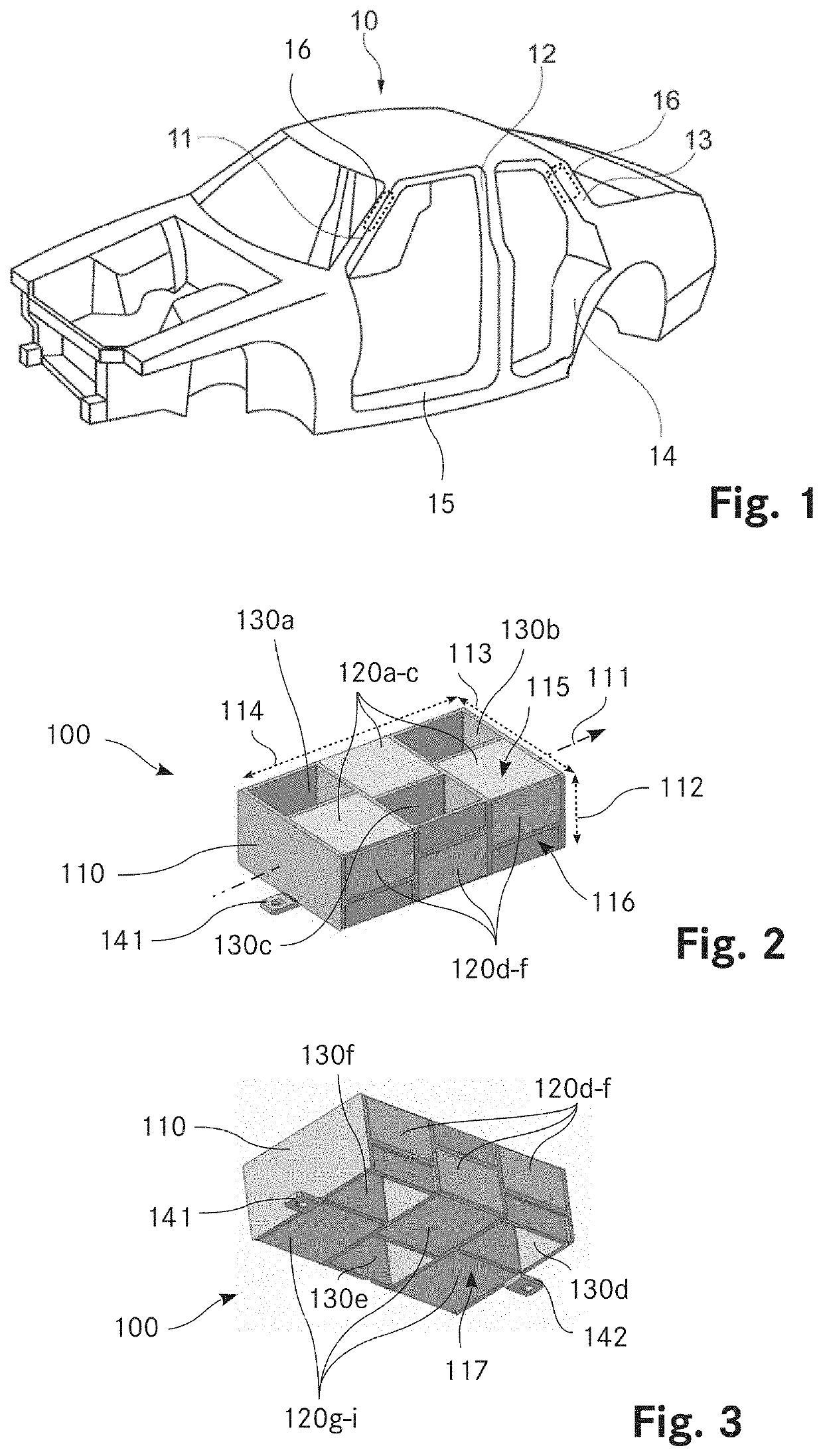 Insulating element for a structural element of a motor vehicle