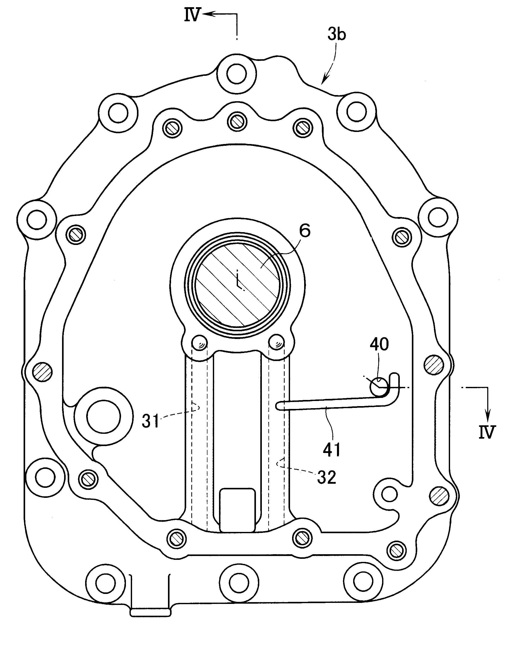 Lubricating structure for output shaft bearing portion in transmission