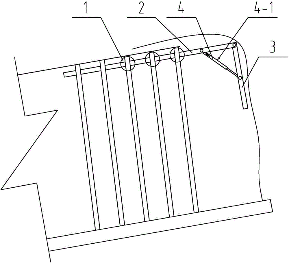 Shed supporting roadway adjustable shield type hydraulic forepole supporting device