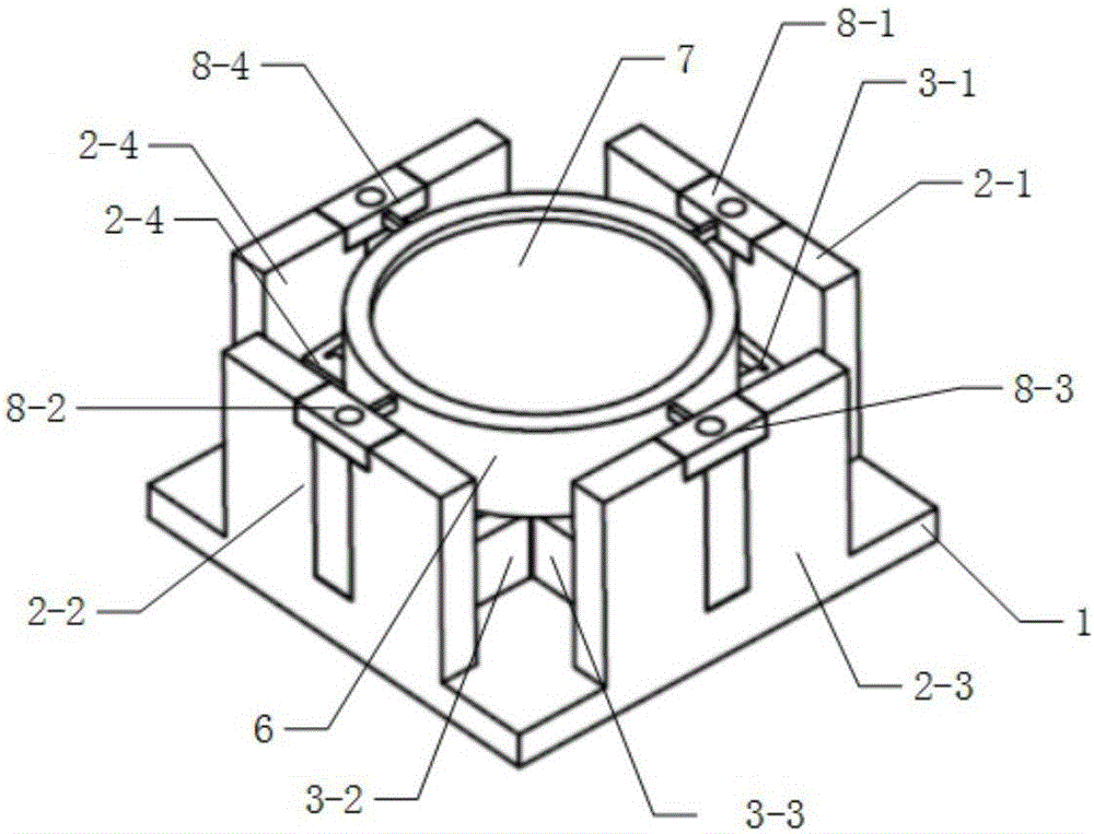 Low-height biaxial deflection device having deflection axes intersected on surface of reflector and method