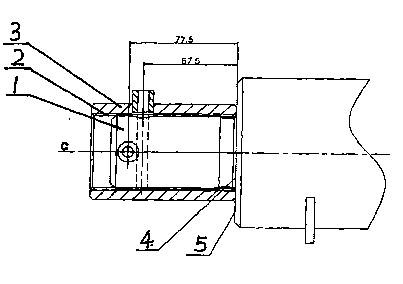 Method for fast and correctly drilling decussation hole of center pin