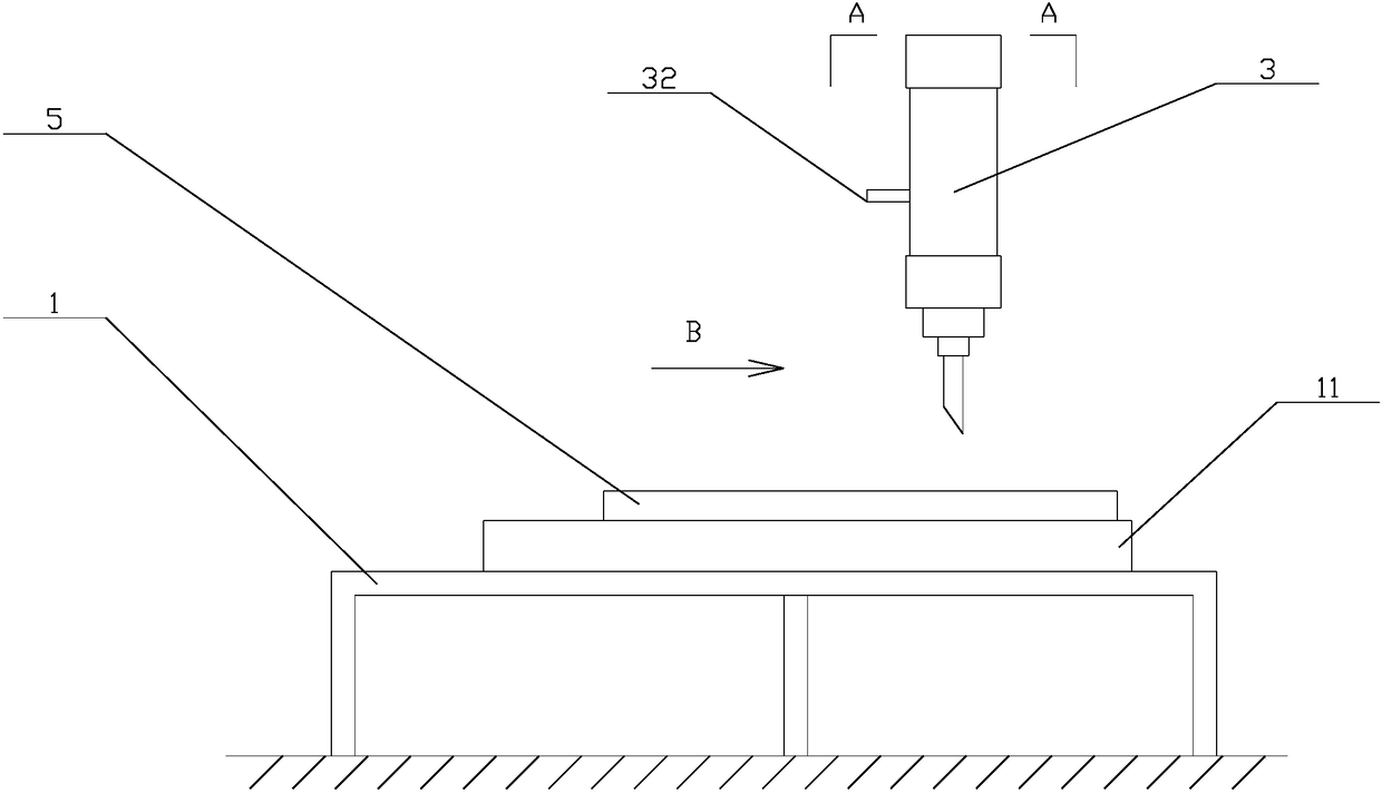 A New Needle Plate Knocking Device