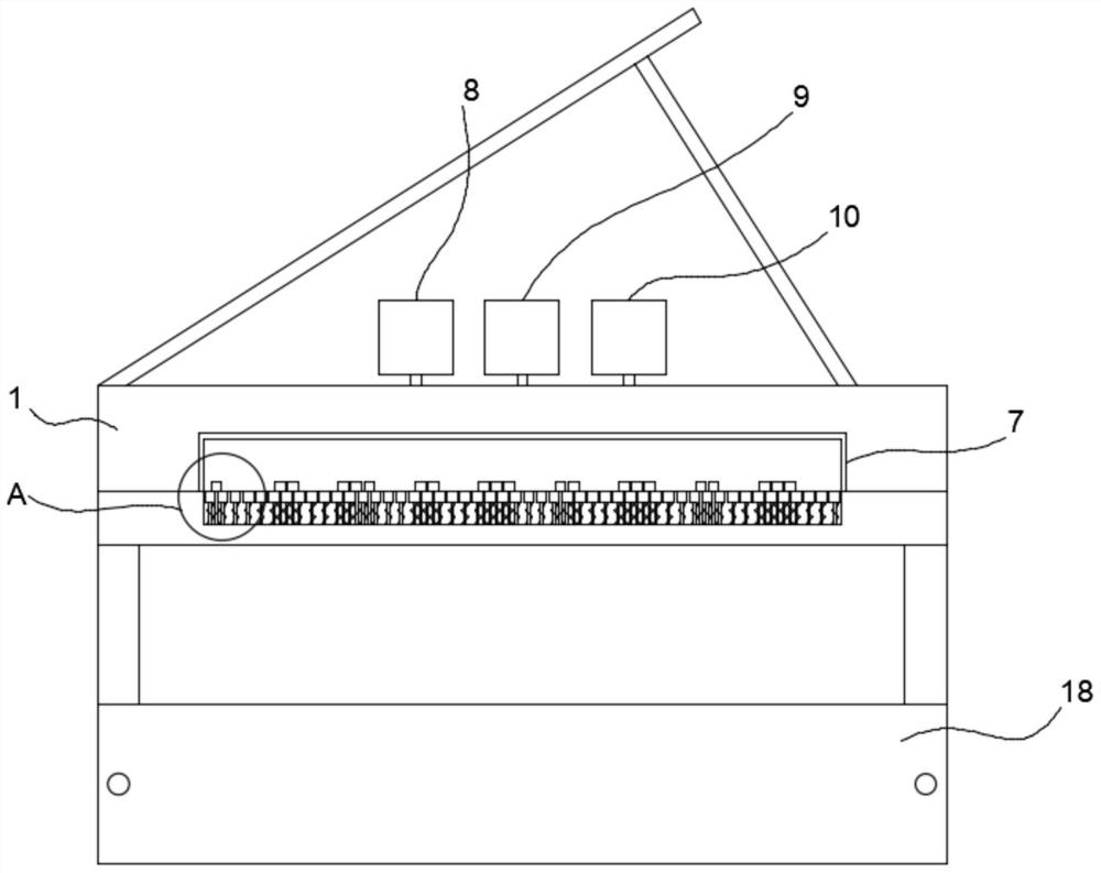 Piano practice device for assisting teaching