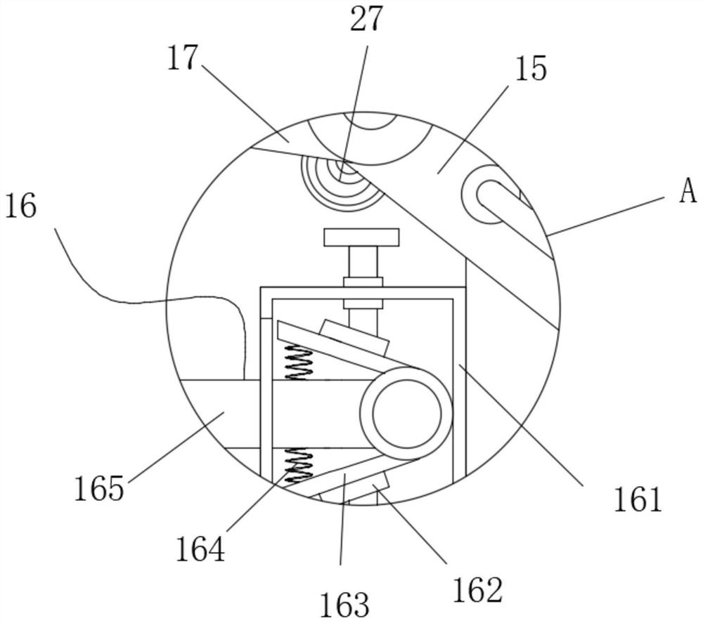 Large-particle foreign matter detecting and discharging device for powder coating production