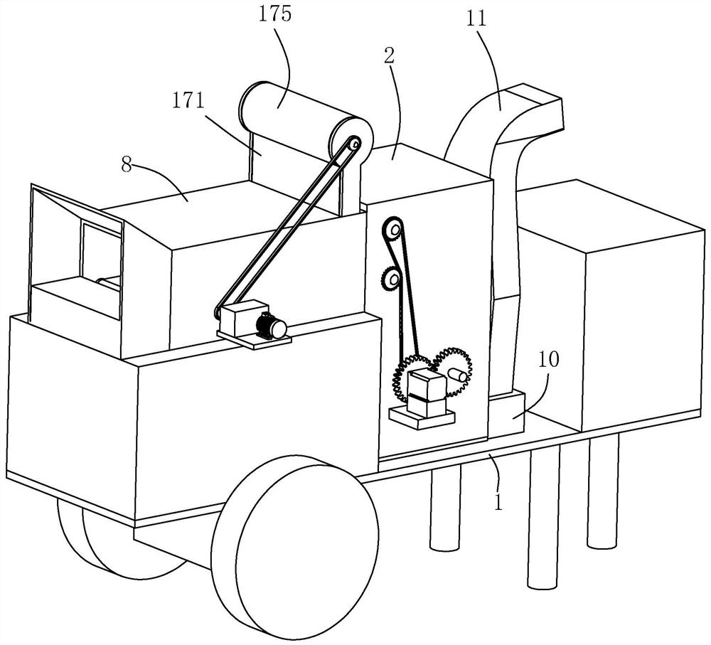 A garden waste recycling and crushing system and processing method