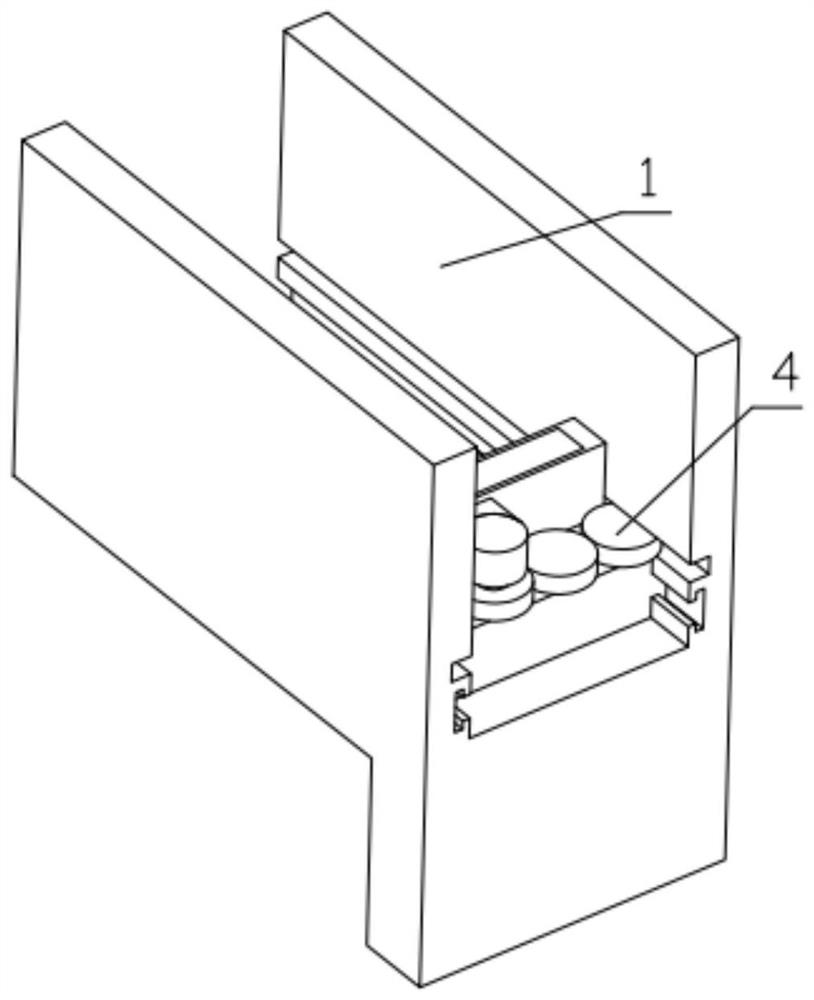 A waste plastic cutting and crushing device