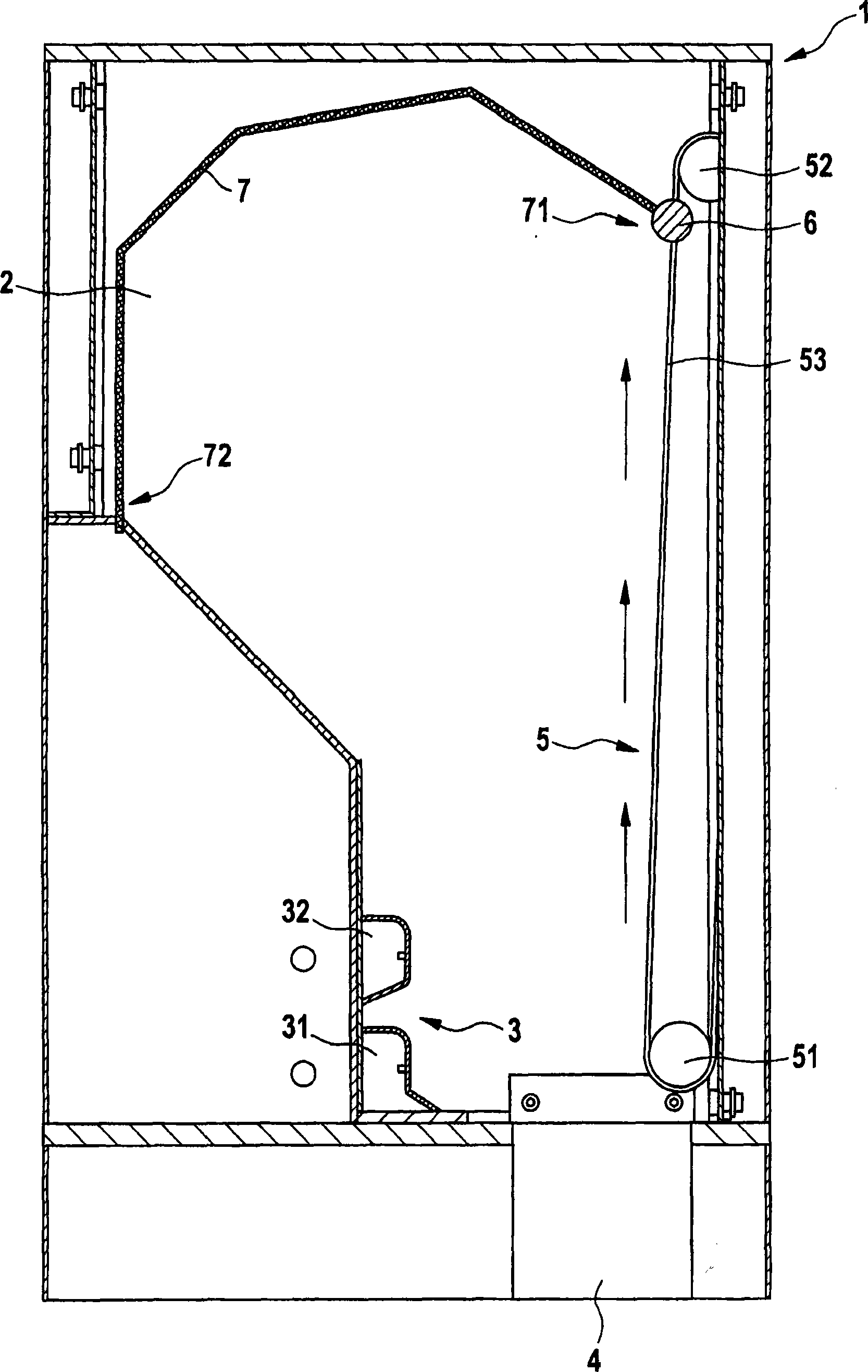 Storage apparatus and method for reducing local pressure in a storage apparatus