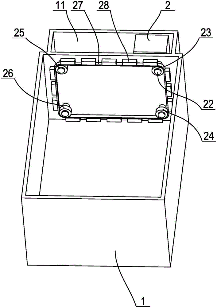 Live fish storage tank