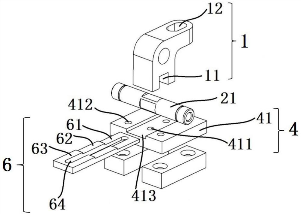 Gap magnetic adsorption universal wheel