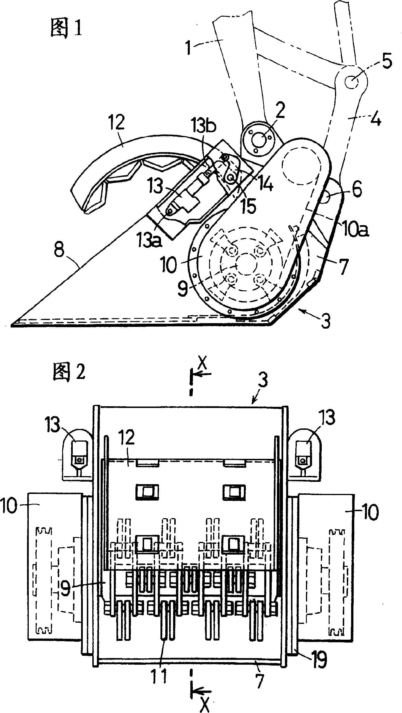 Bucket with crushing lid and its crushing method