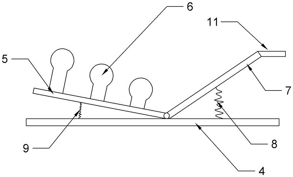 Demolding device for glass