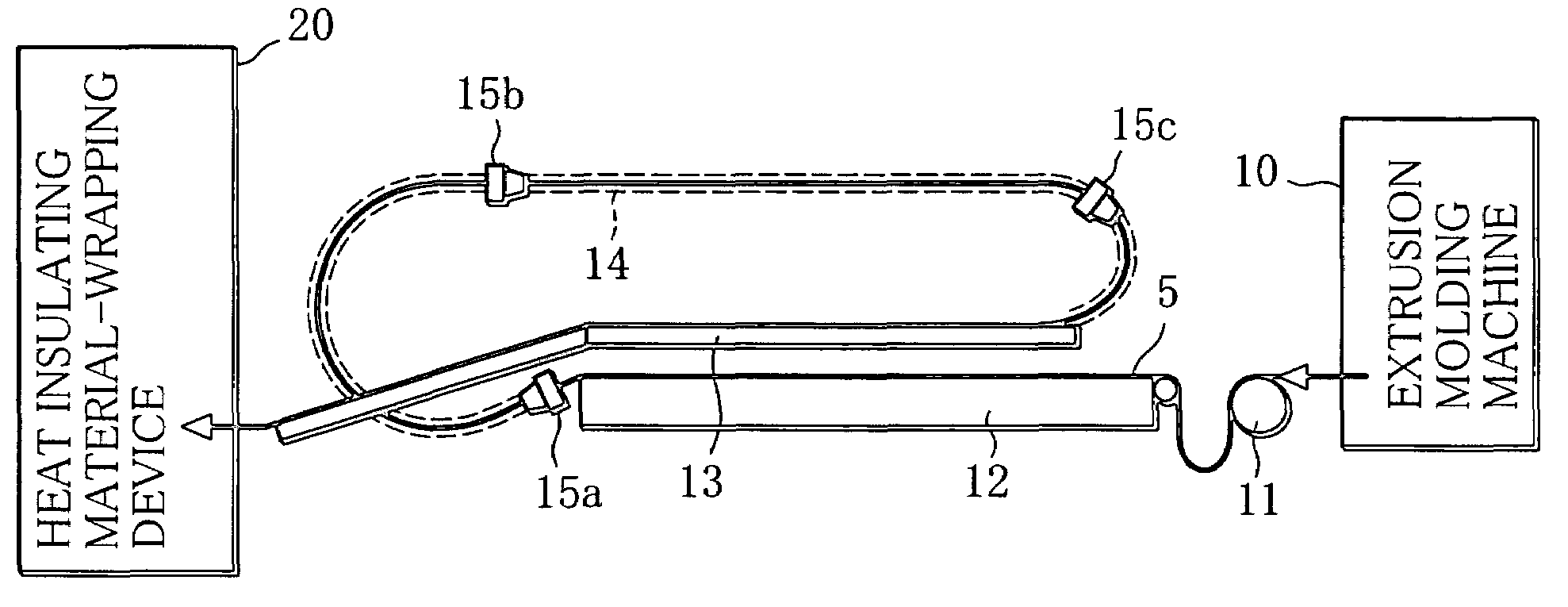 Apparatus for manufacturing a carbonaceous heat source chip