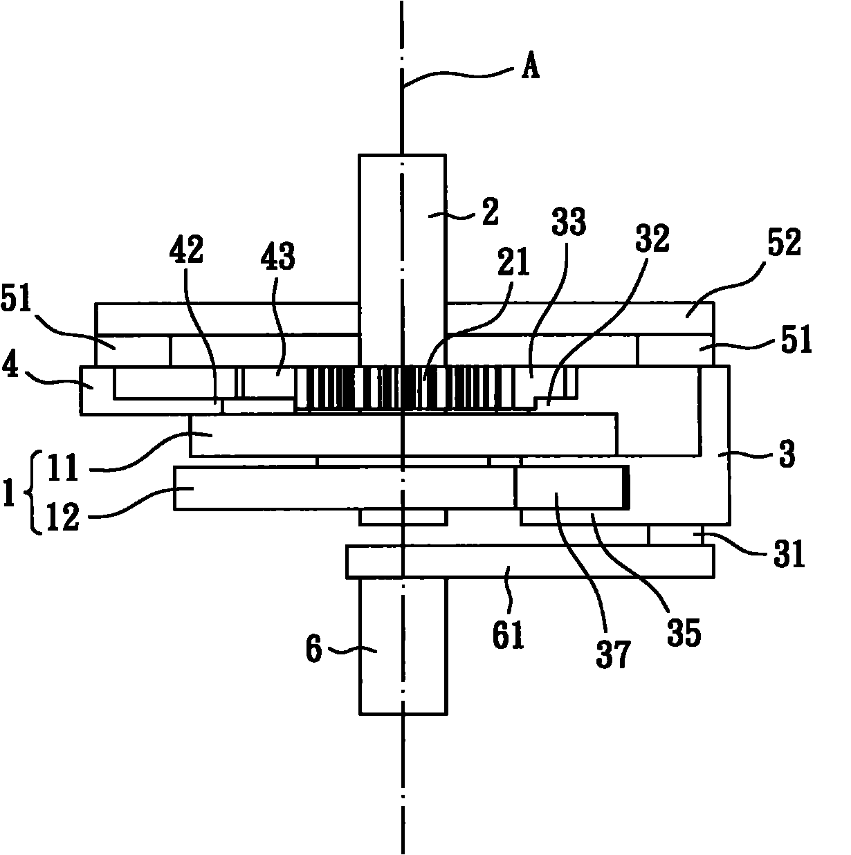 Transmission mechanism with intermittent output action