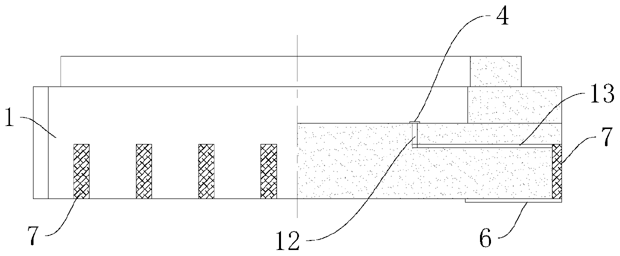 Ceramic leadless chip packaging structure