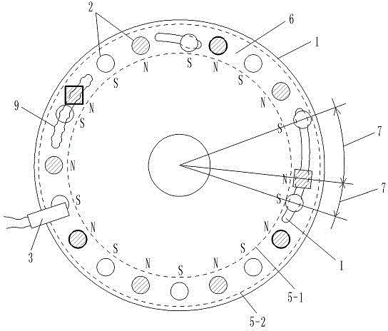 Turntable sensing element with adjustable magnetic fluxes of magnetic blocks and points