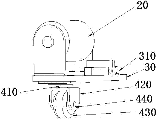 Pendulum type deviation adjusting carrier roller and using method thereof