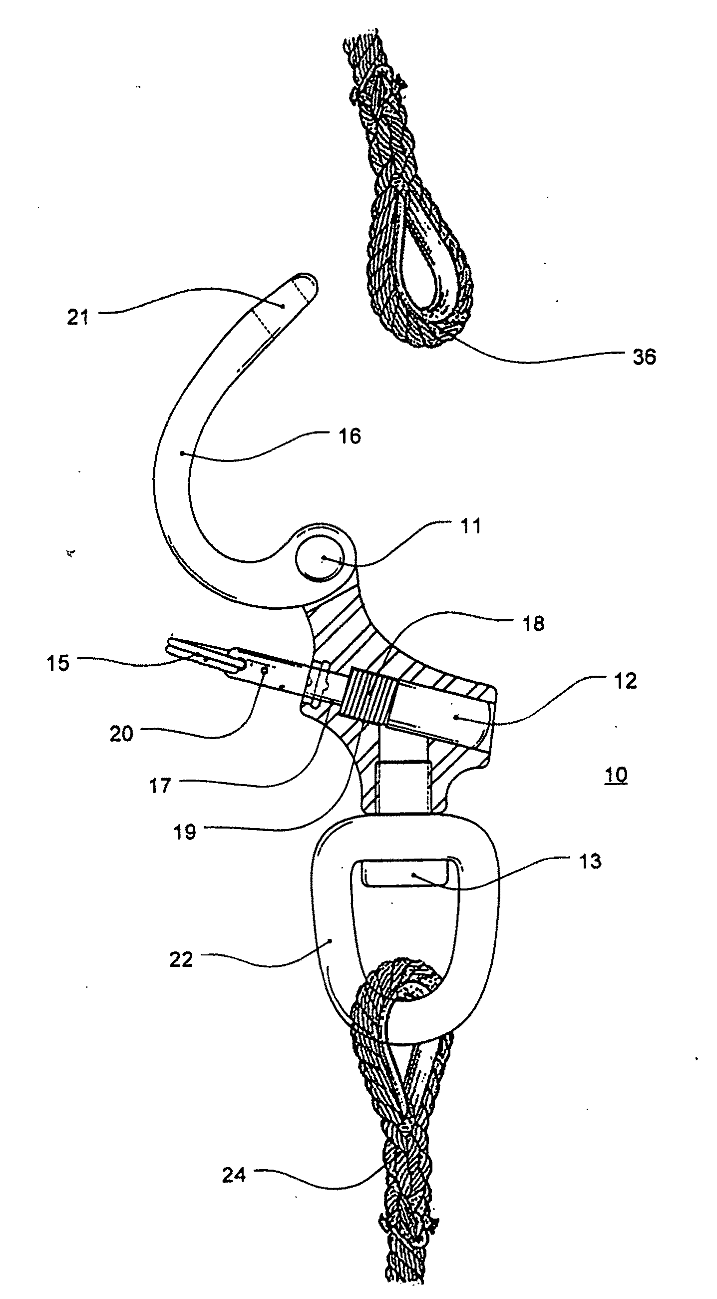 Plunger pin shackle locking apparatus