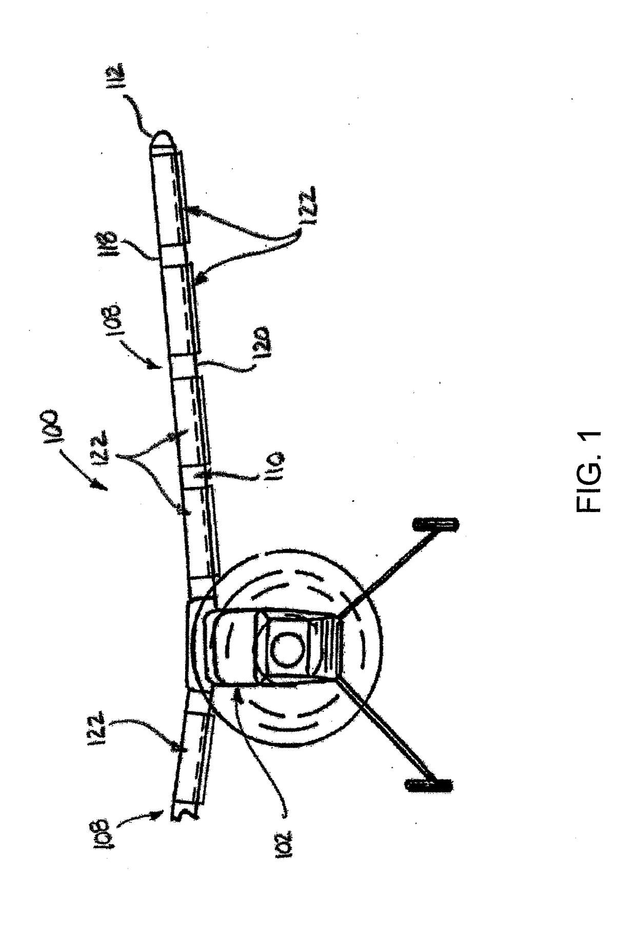 Fluid interface devices with stabilization features as well as airfoil assemblies including same