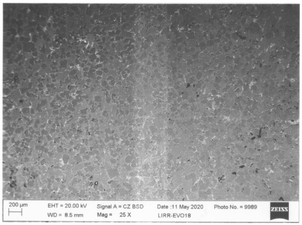 Surface layer refractory material of precision casting wax model