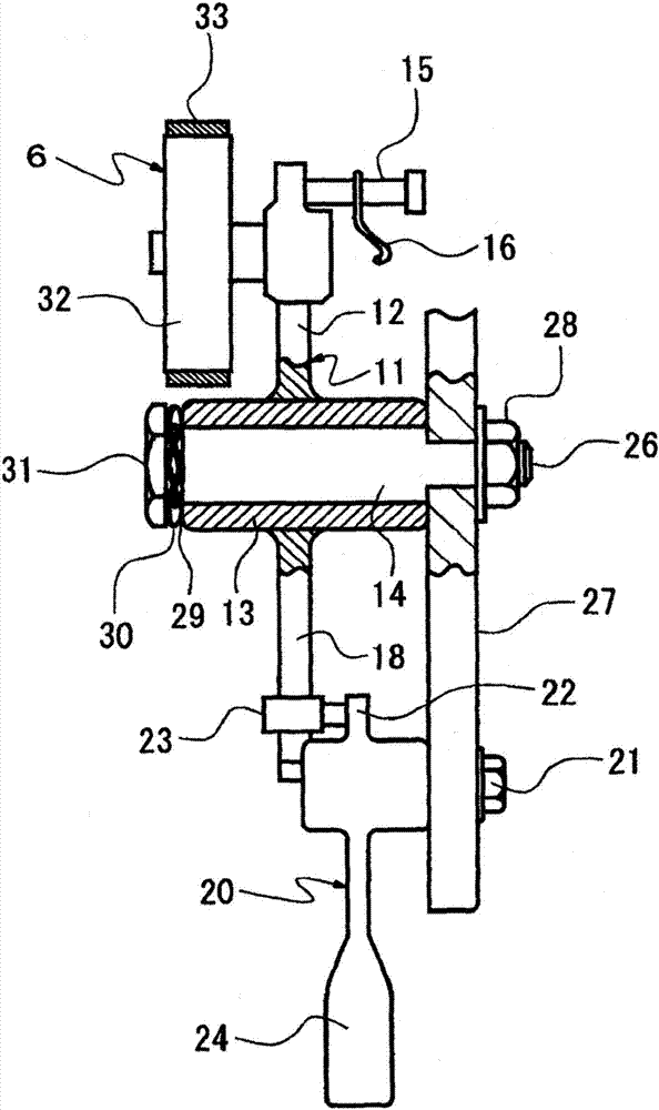 Weft yarn measuring and storing device of loom