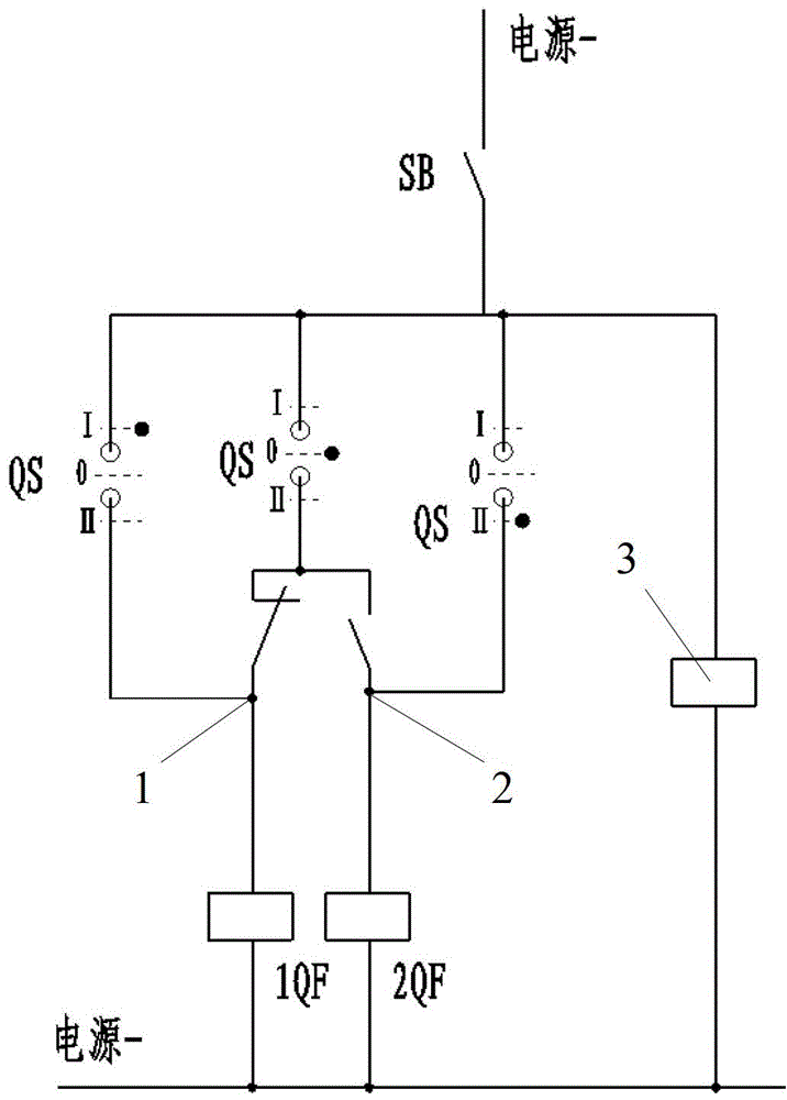 A self-locking relay to realize automatic alternate operation circuit with dual main breaks