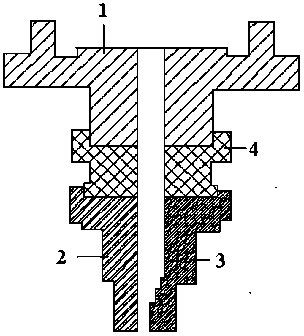 V-waveband traveling-wave tube energy transmission structure and manufacturing method thereof