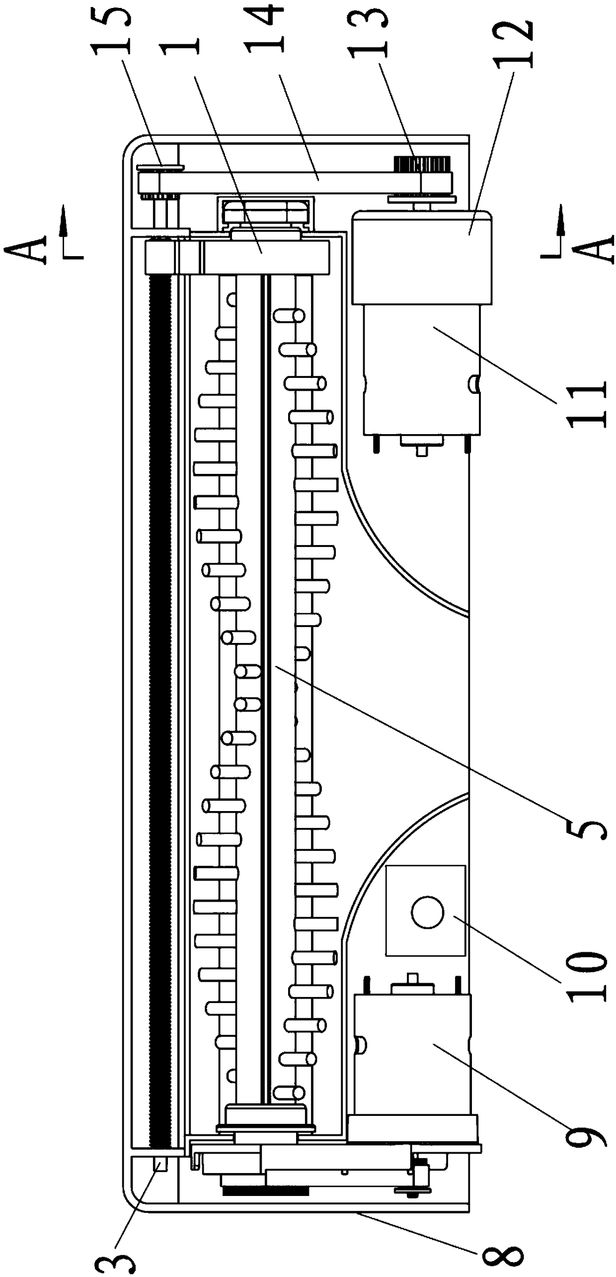 Roller brush wrapping removal device for cleaning utensils and cleaning utensils thereof