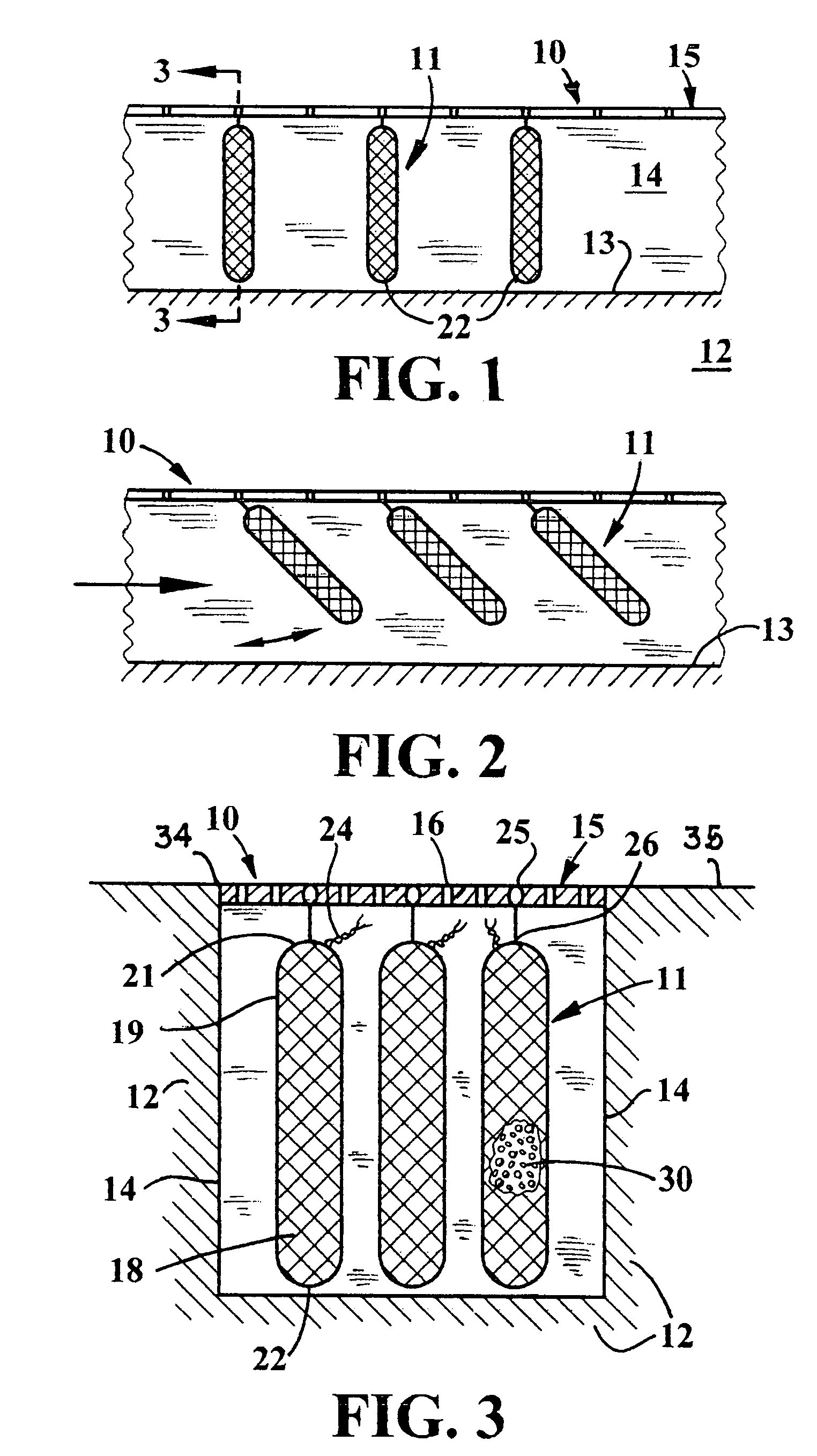 Treatment of water flowing in a horizontal conduit