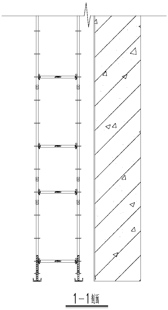 A support system for brackets in door openings of disc buckle scaffolding