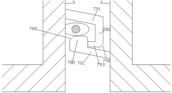 Municipal bridge expansion joint covering device convenient to install