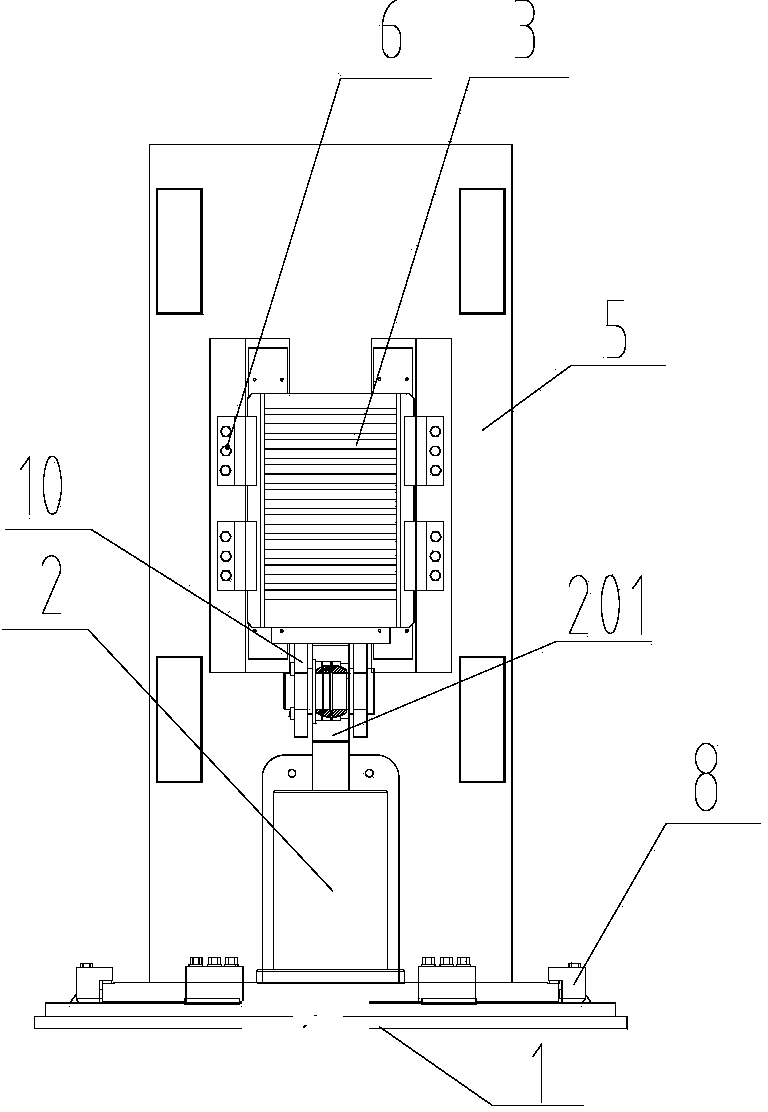 Device and method for testing displacement adapting mechanisms of ship lifts