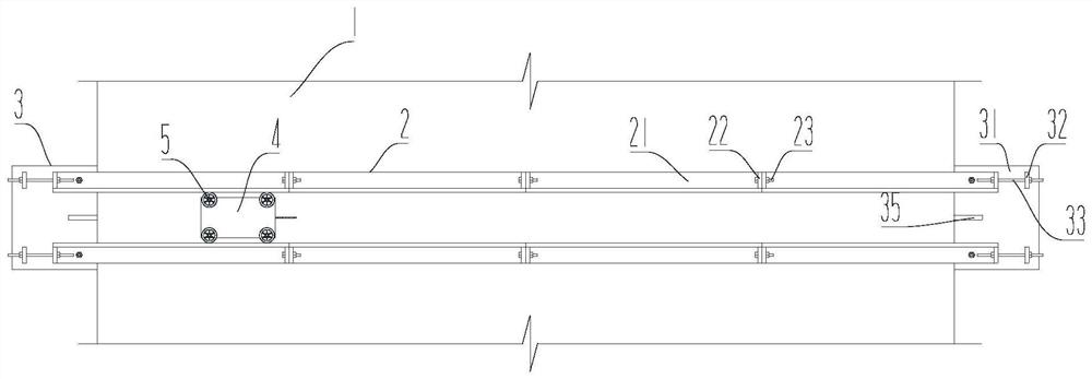 Pavement joint cutting device for highway bridge construction and joint cutting method thereof