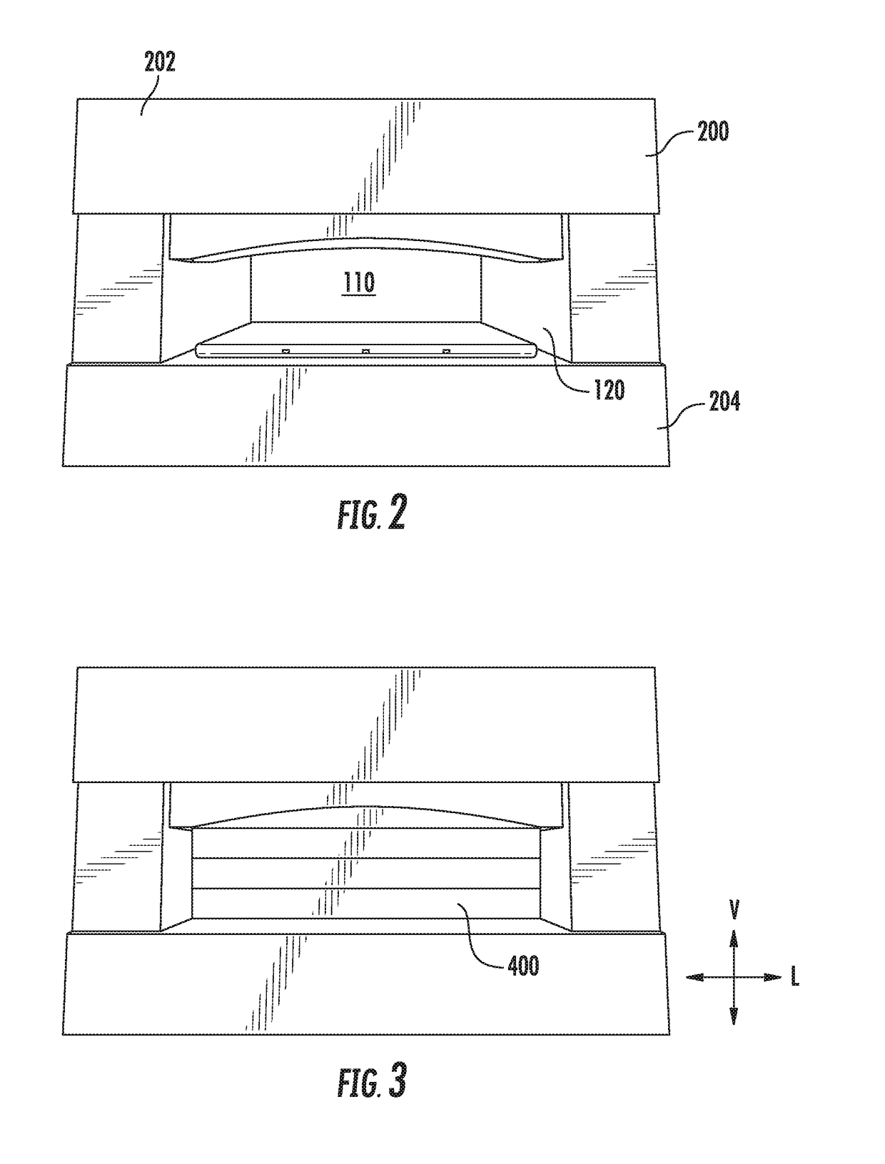 Oven appliance with an air flow restriction door