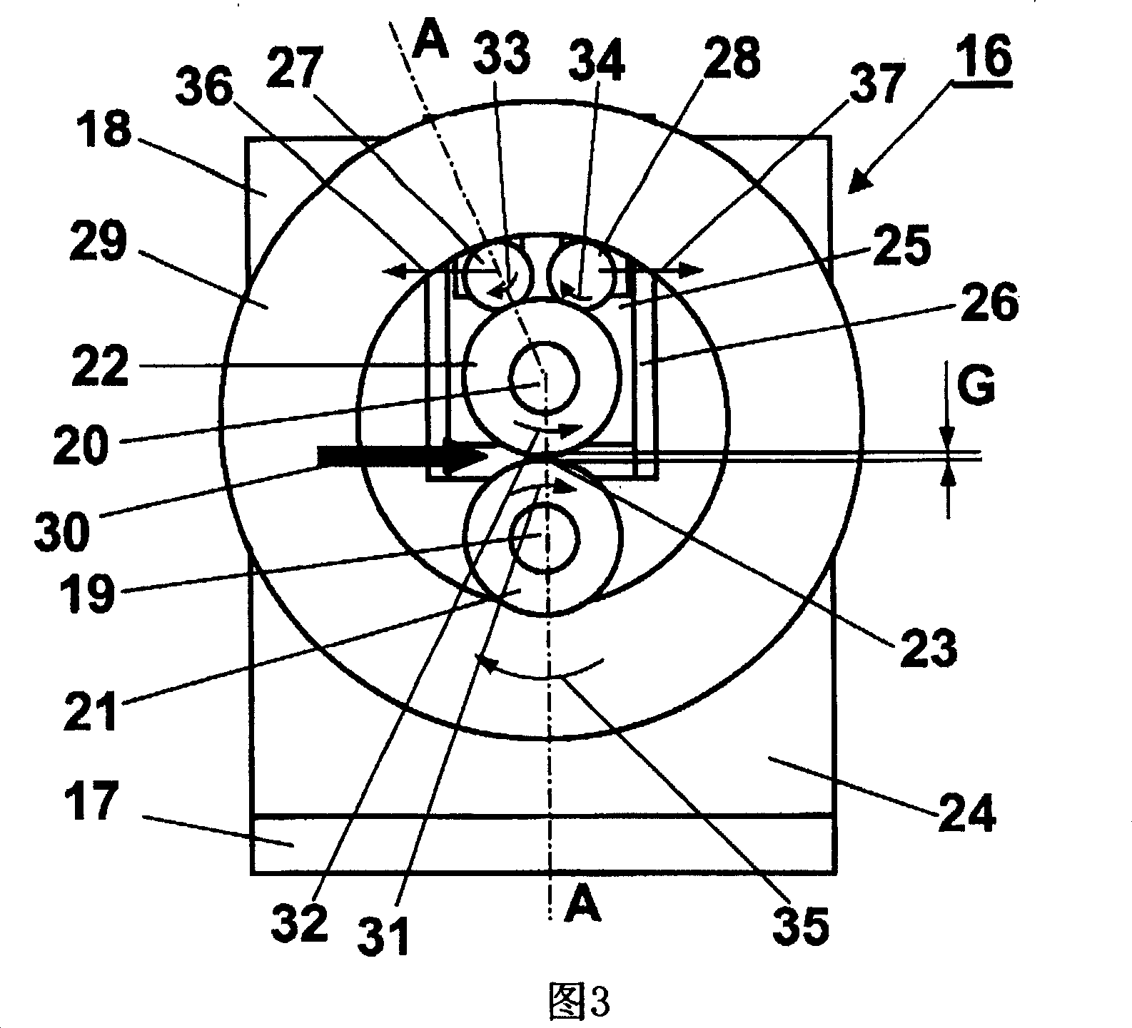 Compact cantilever rolling mill and a method of producing a metallic product