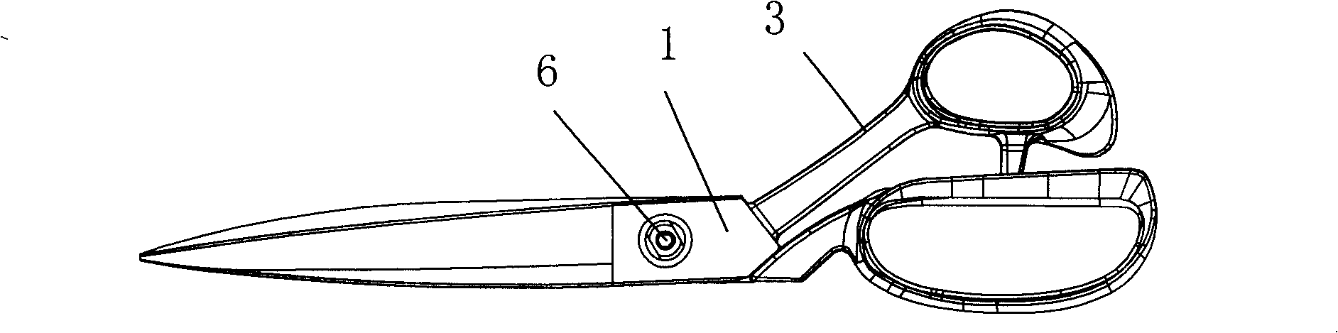 Sewing scissors and manufacturing method thereof