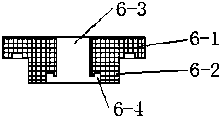 Instant opening device for molten liquid in high-temperature high-pressure container