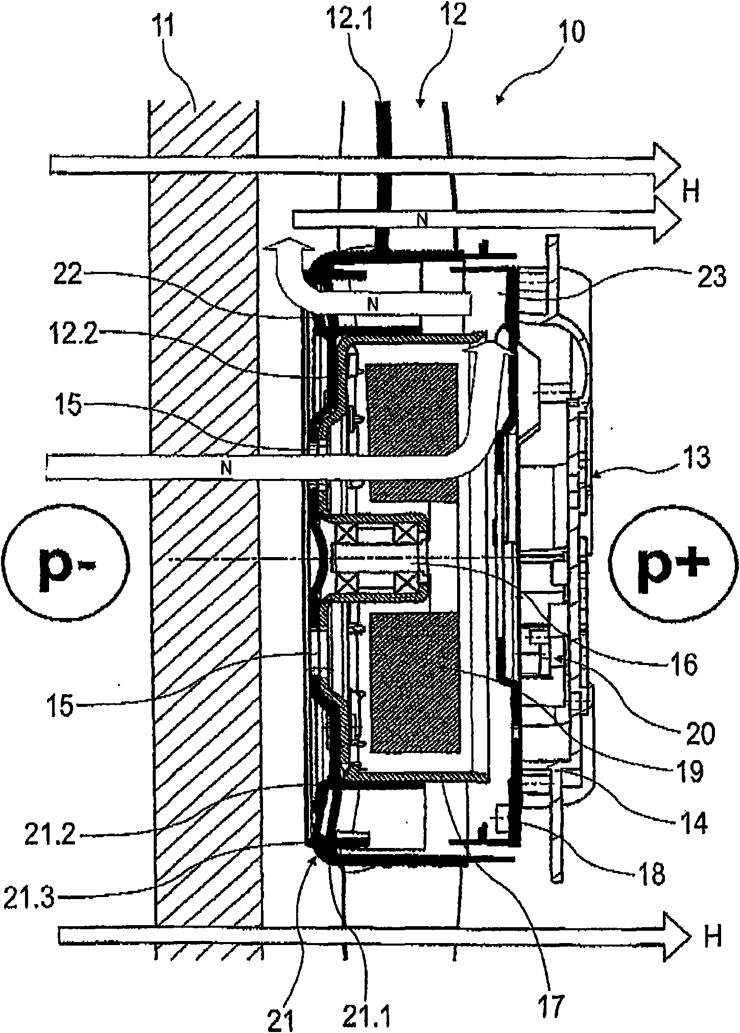 Axial fan for a vehicle radiator