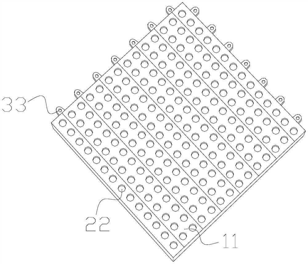 Unit bathroom splicing type bottom plate