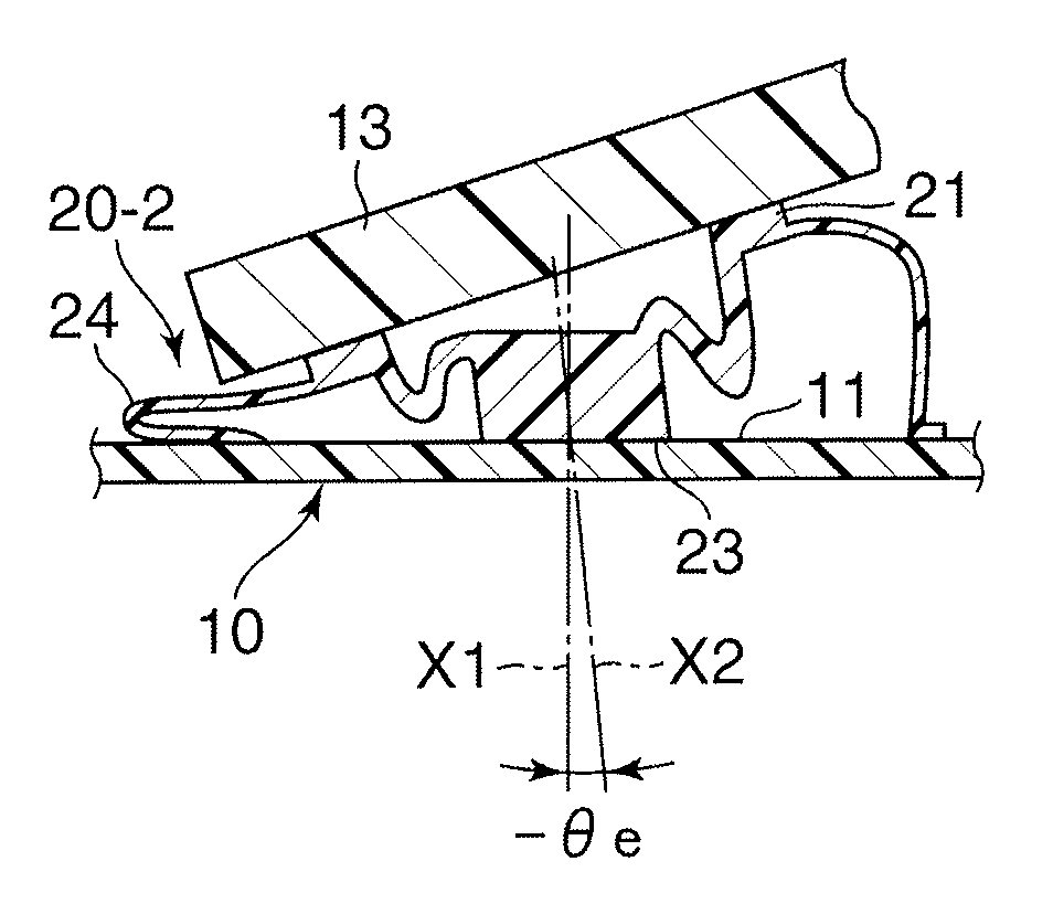 Reactive force generation device