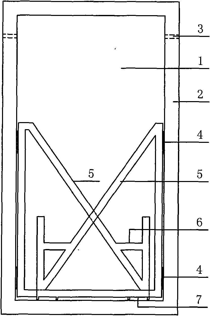 Self-supporting movable fence