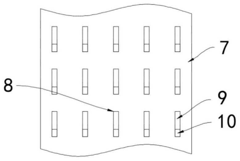 Drum-type leftover material recovery device for non-woven fabric production