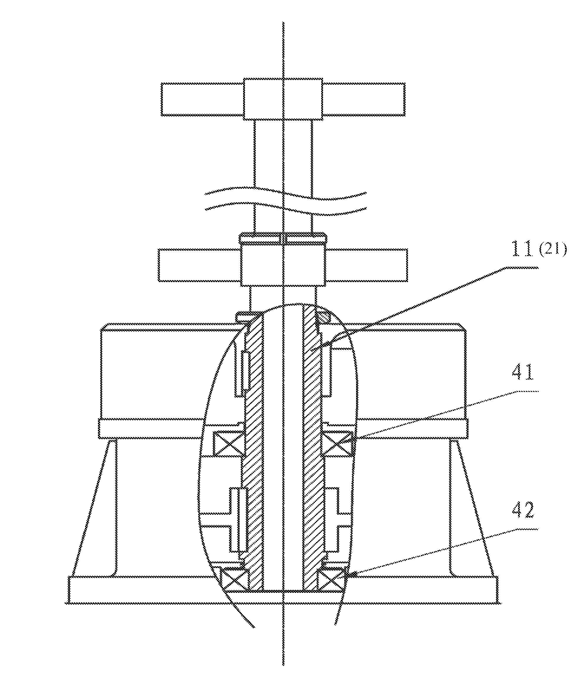 Vertical axis wind turbine