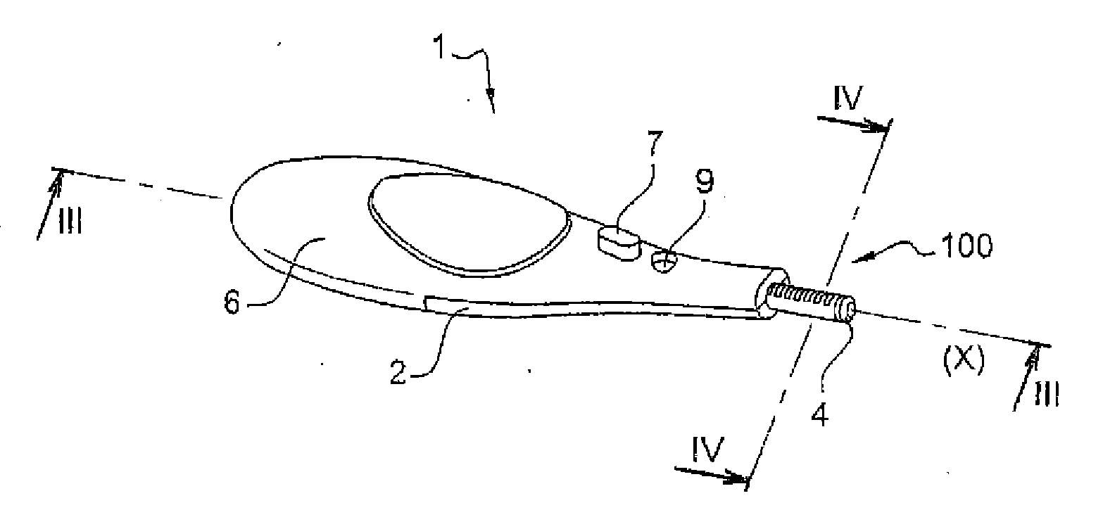 Applicator for applying a cosmetic composition to human keratinous materials