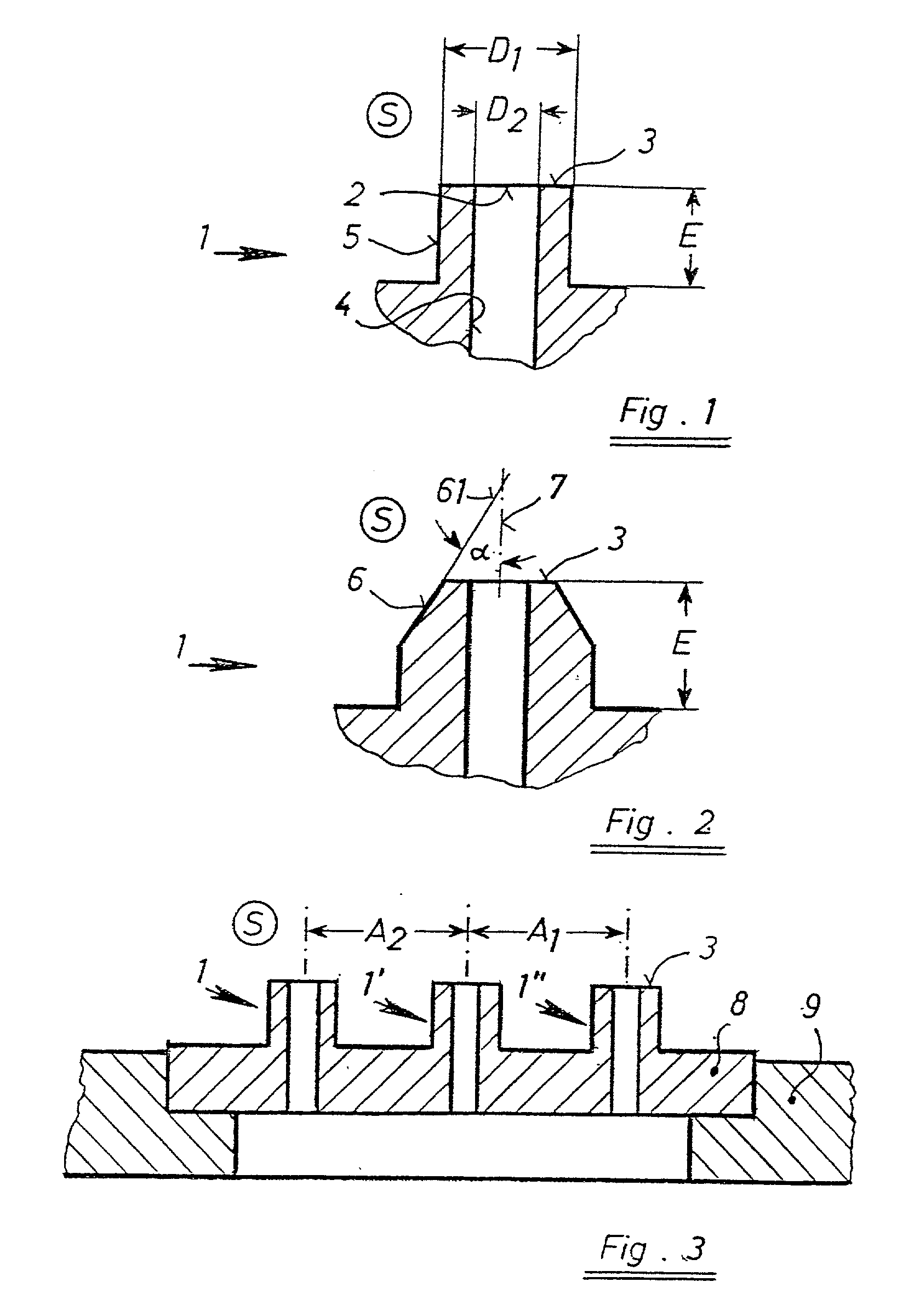 Device and process for producing metal foam