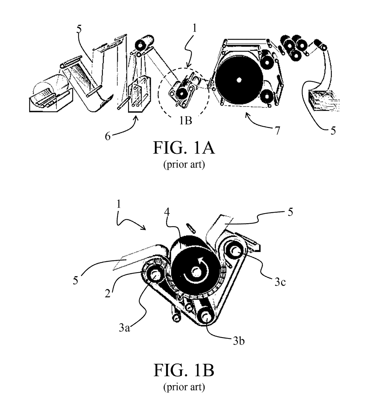 In situ grinding apparatus for resurfacing rubber belts and rollers